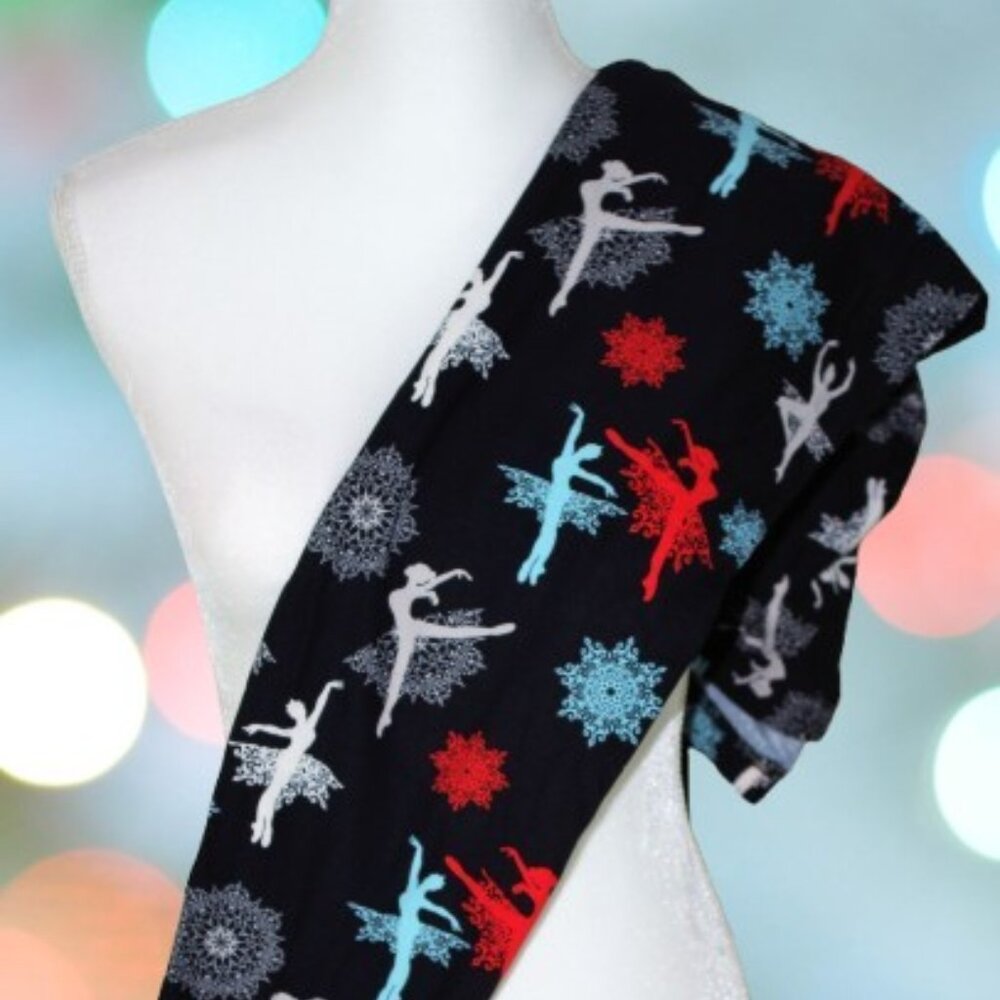 Leggings Depot Women's 3X-5X TC2 Ballerina Snowflake Print Winter Holiday Plus